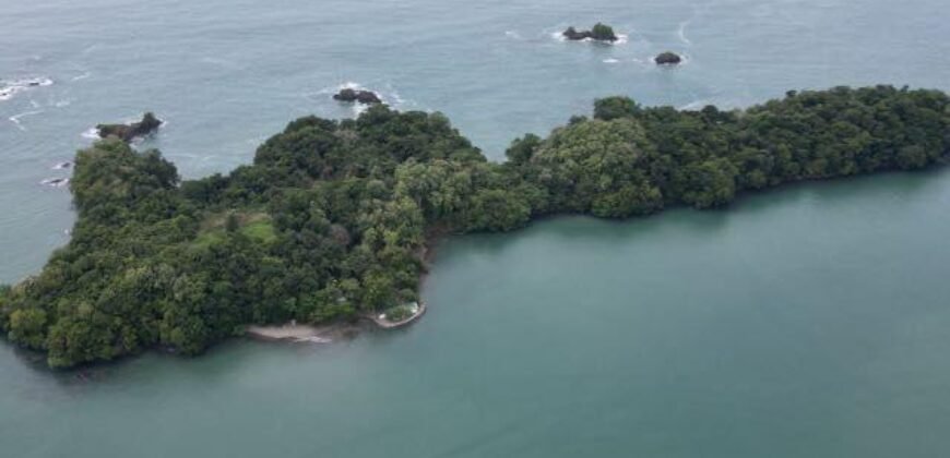 Island for Sale, With Title, in Gulf of Chiriquí