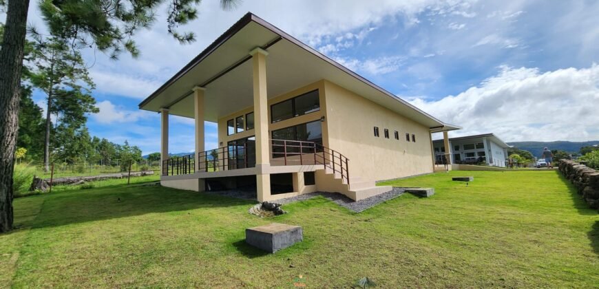 Modern Residence in Alto Boquete